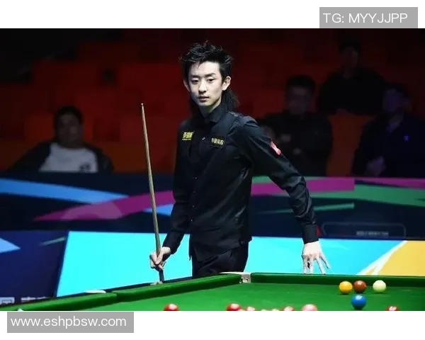 吴宜泽落泪拥抱爸爸妈妈！希金斯赞其如亨特，首冠+前16+英锦赛正赛